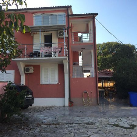 Adrian Apartments/ Jozo Martinovic Murter Exterior foto