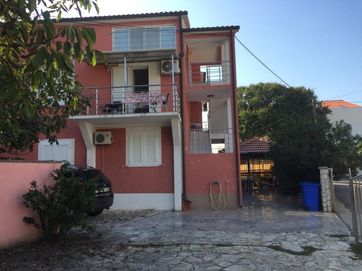 Adrian Apartments/ Jozo Martinovic Murter Exterior foto